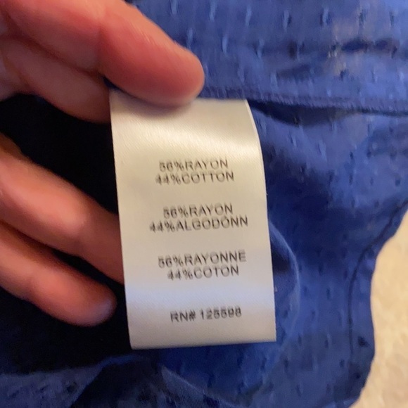 Ellen Tracy long sleeve button down Shirt - Picture 9 of 10